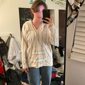 Oversized beachy pullover